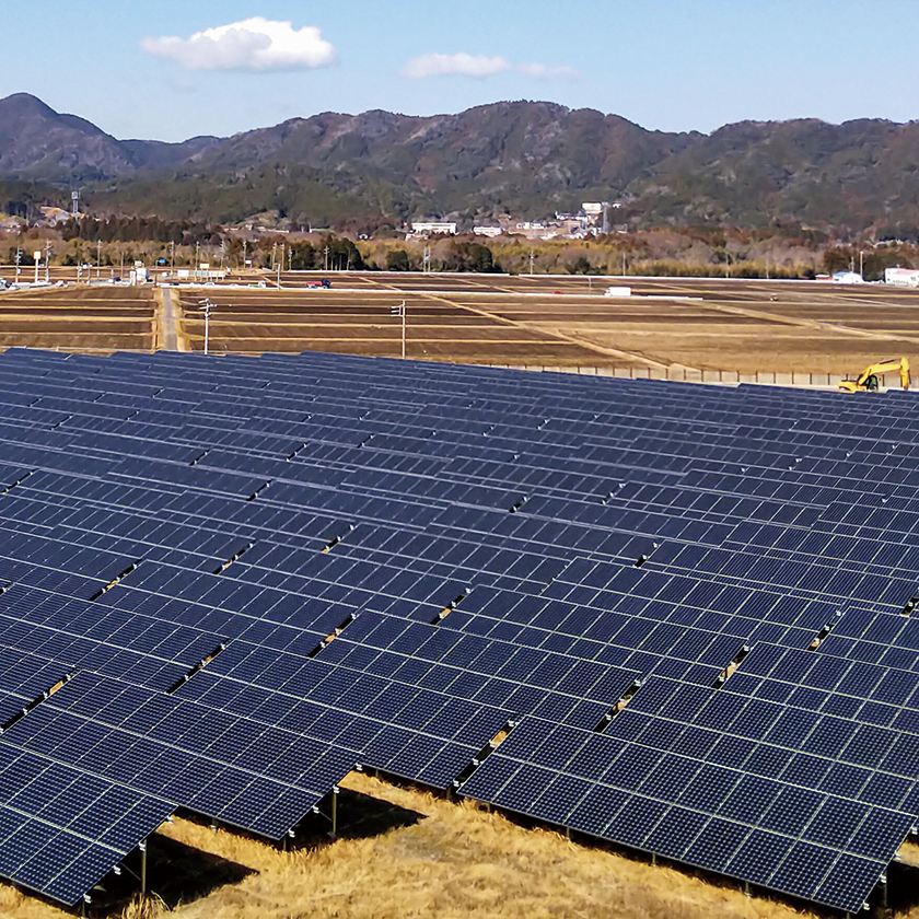 太陽光パネルの洗浄・点検